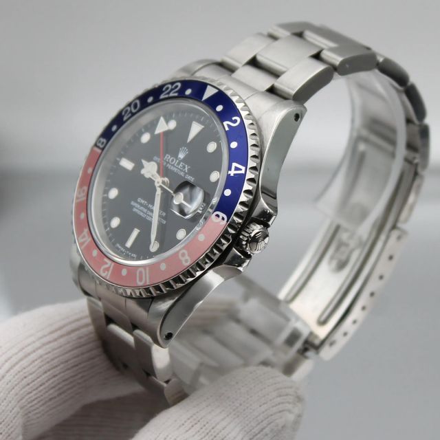 Rolex GMT Master 16700 Image 2